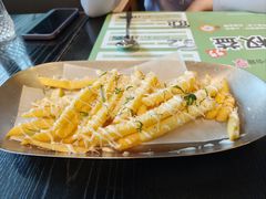 -伯顿西餐厅(厚街香榭丽店)