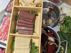 -呷哺呷哺 黄金牧场 (新中关购物中心店)