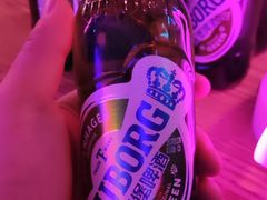 -UP嘻哈酒吧(粉巢店)