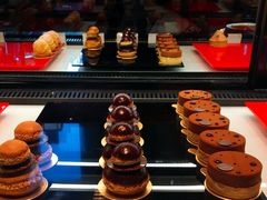 -Salon de The de Joel Robuchon(外滩18号店)