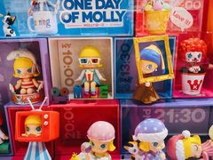 -泡泡玛特POPMART(上海环球港店)