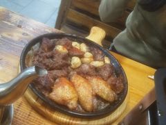 -老东镇啤酒屋海鲜加工·蒸汽海鲜·海鲜烧烤(台东店)