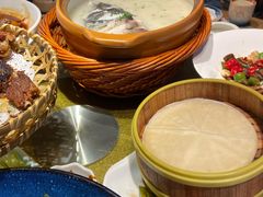 鱼头汤-二十八里太湖船菜(吉祥路店)