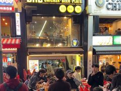 -BHC炸鸡(明洞总店)