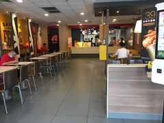 大堂-麦当劳(衡阳中心汽车站店)