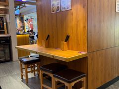 -阿香米线(凯德广场.1818店)