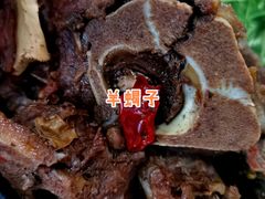 -宝瑞门钉肉饼店