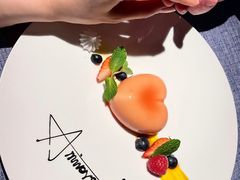 -弦月窗LUNETTE BY AMANDA(复兴路店)