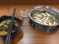 -呷哺呷哺(哈尔滨红博购物广场店)
