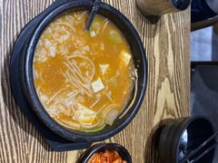 -吴草鸡爪오초닭발韩食堂(融恒盈嘉中心店)
