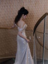 -LOVINA洛维娜婚纱礼服