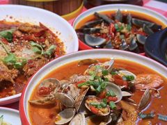 -老闵田螺馆·南昌市井菜·特色小吃(总店)