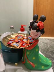 -卡尔诗·科技美肤连锁