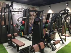 -征成健身连锁私教工作室(九公里店)