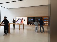 -Apple零售店(玄武湖店)