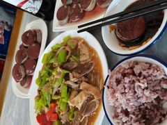 -东北菜冰城一家人