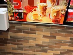 -肯德基(中纬店)