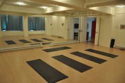 -无界瑜伽普拉提