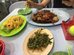 -明记烧鱼美味店