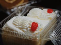 -红宝石·鲜奶小方·海派西点房(金杨店)
