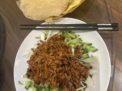 -今鲜源酒店·海鲜锅贴青岛菜(新湛路店)