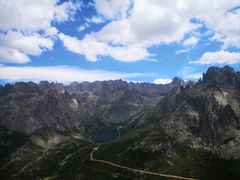-莲宝叶则景区