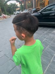 -萌宝专业儿童美发