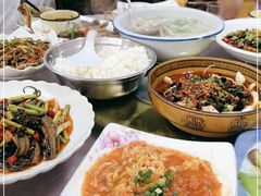 -洪霞餐馆