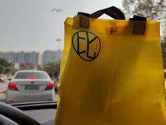 -Be Lived Cafe比例咖啡(摩天轮店)