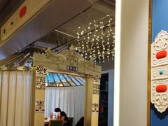 -娜仁图雅蒙古美食村(33小镇店)
