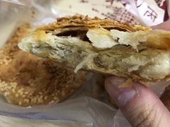 -朱记小郑酥烧饼(建康路店)