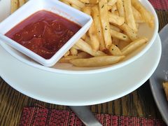 -WOLFGANG PUCK KITCHEN & BAR(迪士尼小镇店)