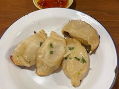 -舒蔡记生煎菜饭(云南中路店)