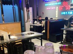 大堂-不好找木炭烤肉