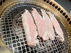 -铭牛烧肉·和牛海鲜自助(高新月牙湖店)