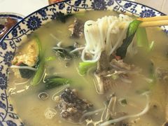 -邱芳粉店(迎宾大道旗舰店)