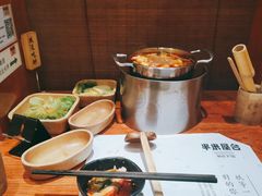-独食火锅·半米屋台(直营总店)