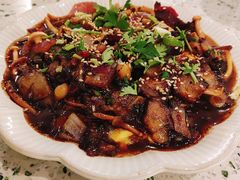 -小肚皮饮食店
