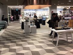 -新世界百货(明洞总店)