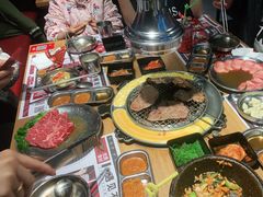 -青瓦炭韩潮烤肉(花园道店)
