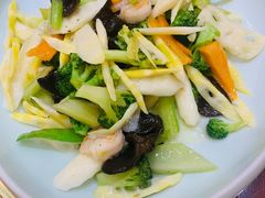 -李家猪蹄融合菜馆(河松街店)