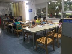 -南山图书馆(常兴路店)