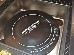 -老牌坊云南鱼豆花火锅(哈西万达店)