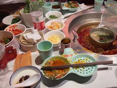 -晓宇重庆火锅(赛格国际购物中心店)