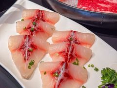 -鲜入唯煮·港式海鲜牛肉火锅(金宝街店)