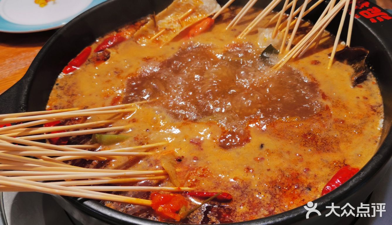 超宝藏的一家涮串火锅店！