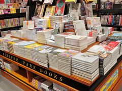 -SISYPHE BOOKS西西弗书店(龙湖滨江天街店)