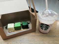 -星巴克(广州中华广场B1层店)