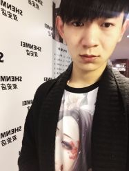 8号 发型师 大奇-东时烫染造型·Hair Salon
