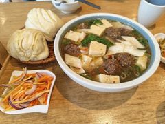 -金莹丸子汤清真(朝外SOHO店)